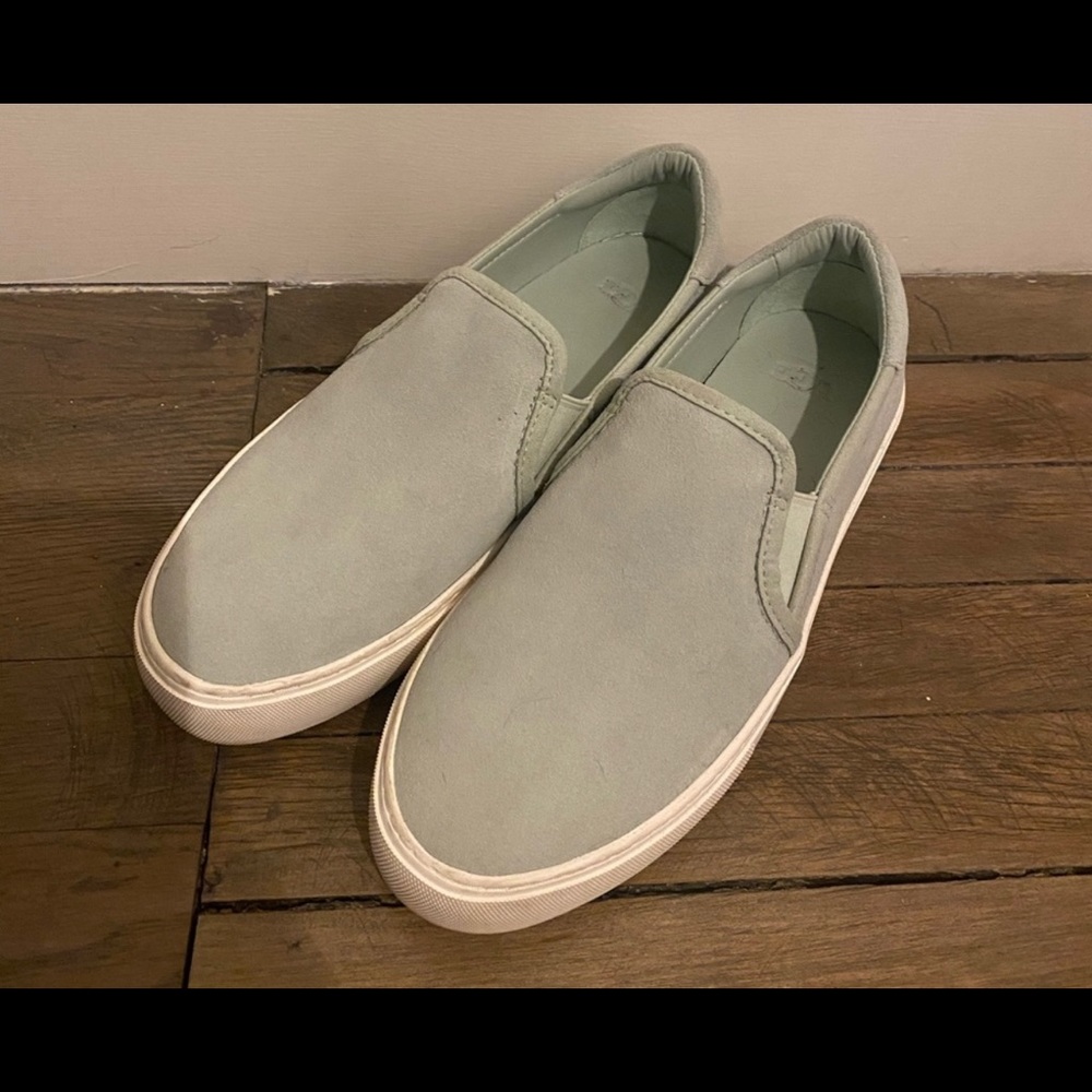 Ugg jass sneakers mint suede size 7.5